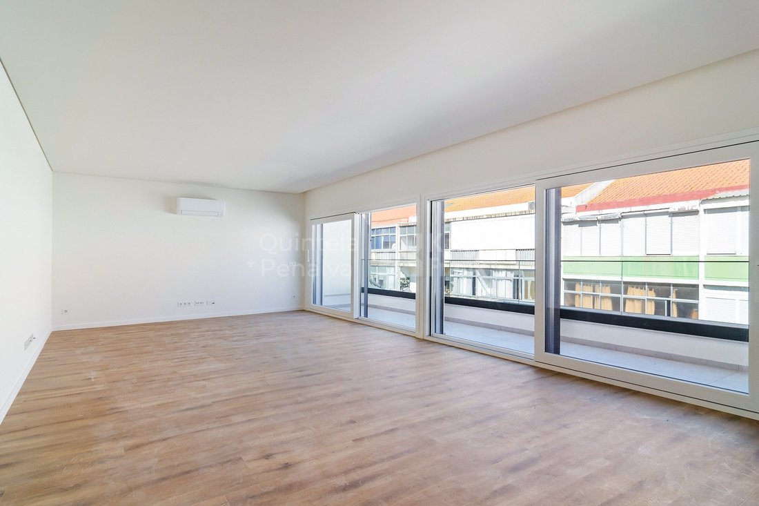 Apartment in Almada, Cova da Piedade, Pragal e Cacilhas, Setubal, Portugal 3 - 18342969