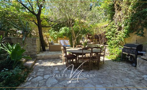 House in La Roquebrussanne, Provence-Alpes-Côte d'Azur, France 1