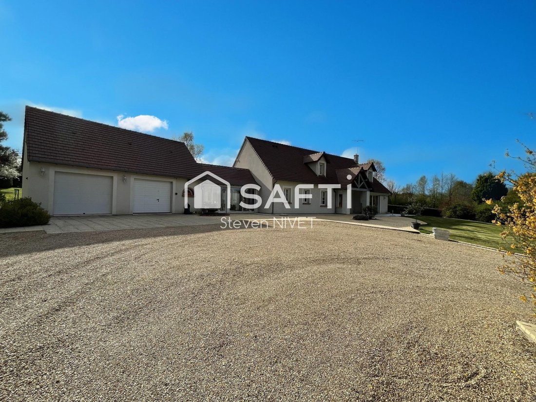 House in Genouilly, Centre-Val de Loire, France 1 - 18343463