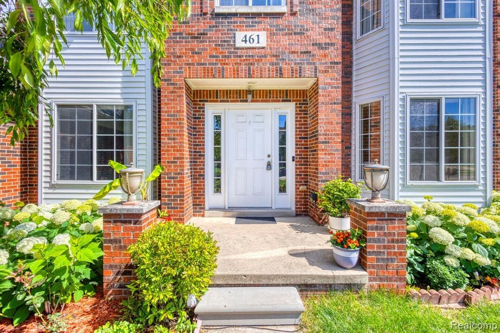 House in Troy, Michigan, United States 3 - 18309060