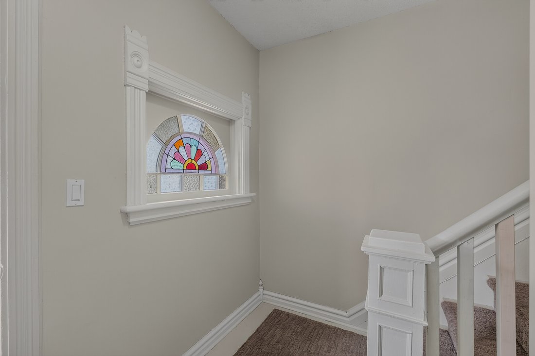 Apartment in Stratford, Ontario, Canada 5 - 18348949