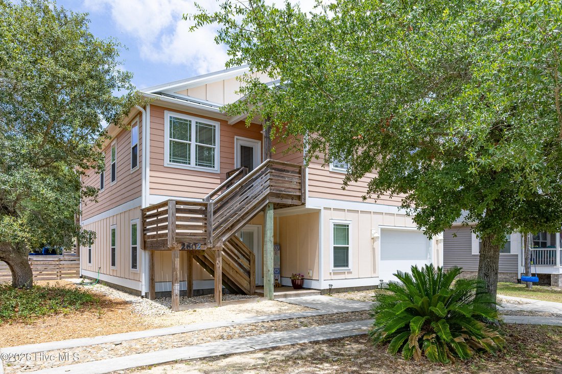 House in Oak Island, North Carolina, United States 1 - 18339943