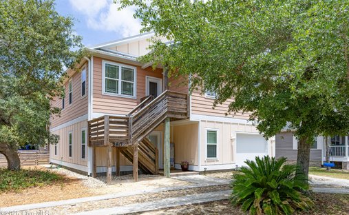House in Oak Island, North Carolina, United States 1
