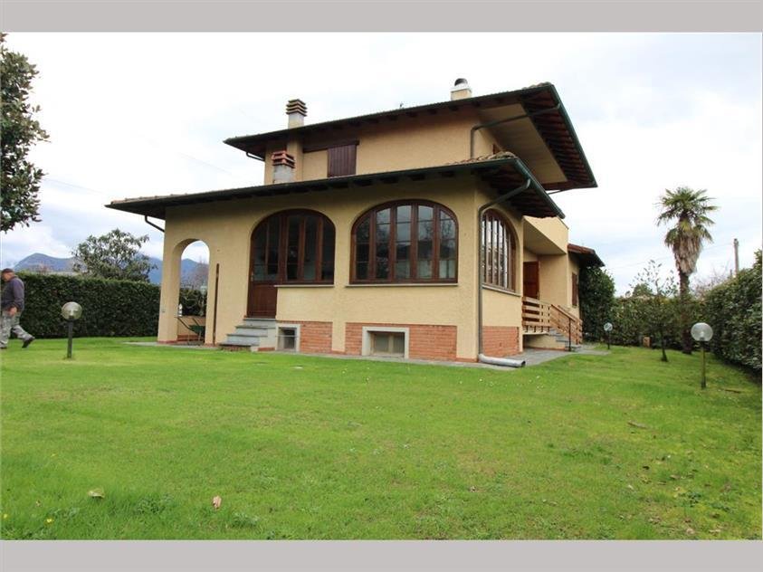 Villa in Center, Forte dei Marmi, Tuscany 1 - 18343959