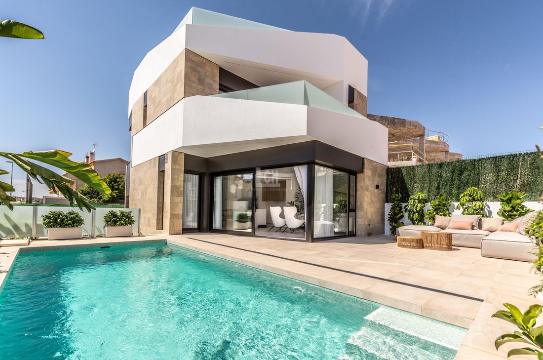 Villa in Orihuela, Valencian Community, Spain 1 - 14427458