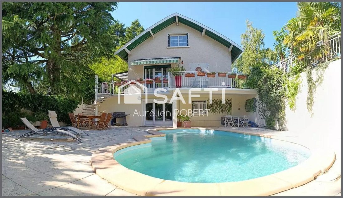 House in Saint-Pierre-de-Chandieu, Auvergne-Rhône-Alpes, France 2 - 18210658