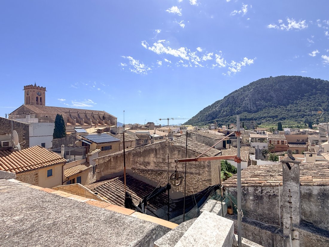 Townhouse in Pollenca, Balearic Islands, Spain 1 - 17769957