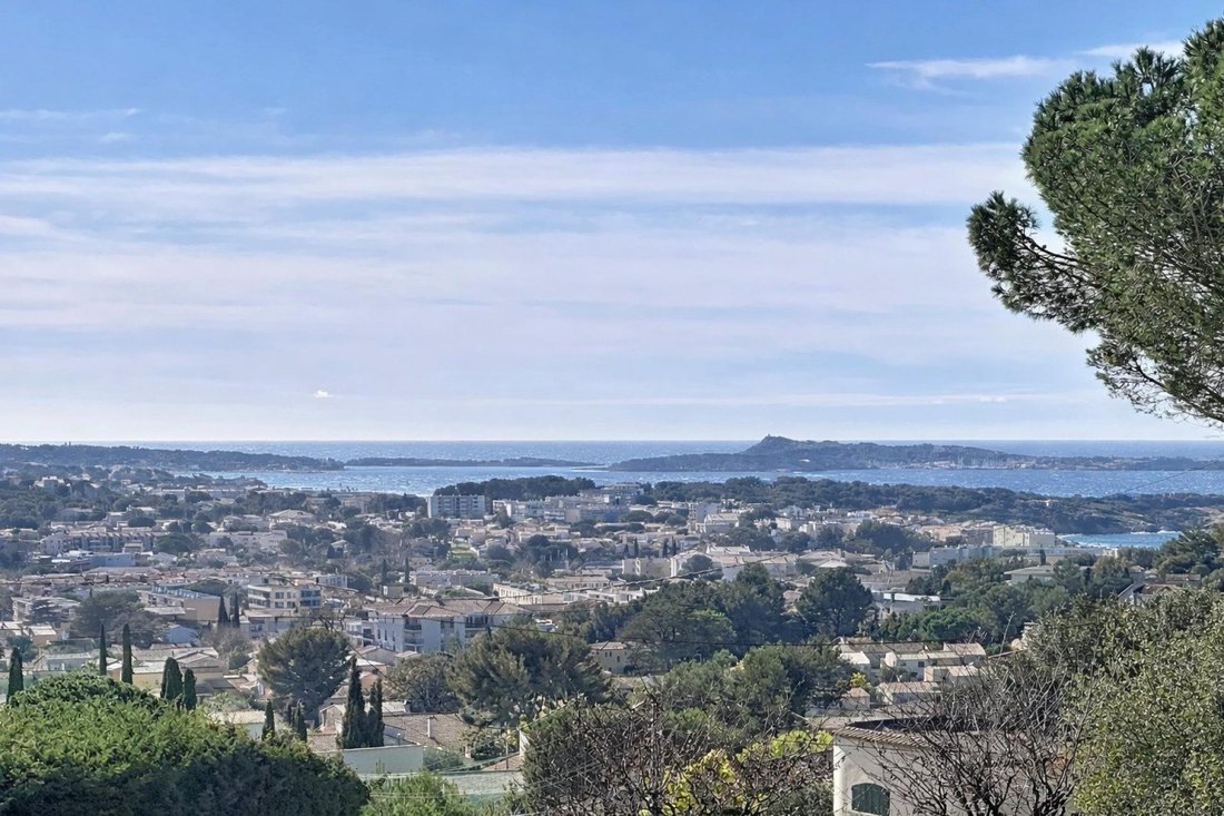 House in Le Fort, Six-Fours-les-Plages, France 2 - 18343410