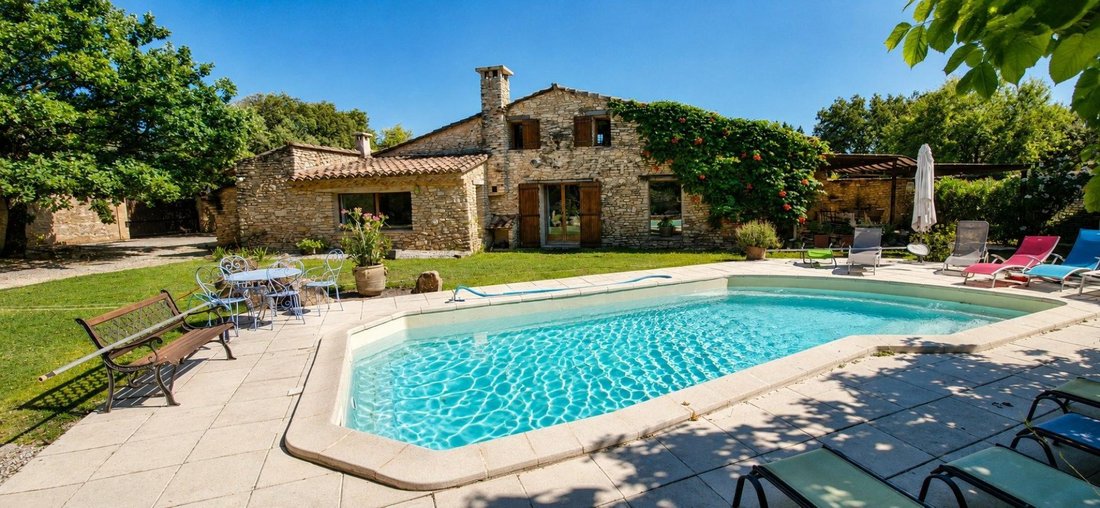 House in Gordes, Provence-Alpes-Côte d'Azur, France 1 - 18210706