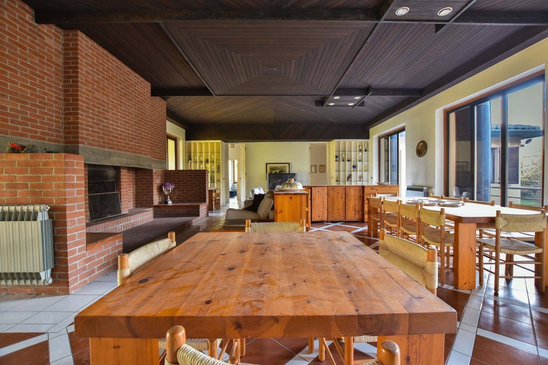 Villa in Agrate Conturbia, Piedmont, Italy 5 - 18341684