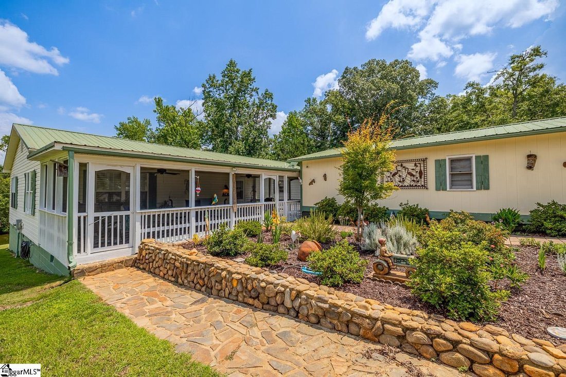 House in Cross Hill, South Carolina, United States 1 - 18340758