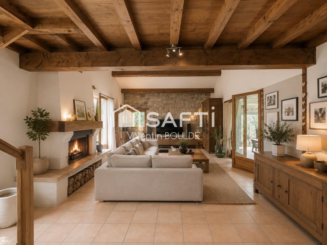 House in Trets, Provence-Alpes-Côte d'Azur, France 4 - 18343390