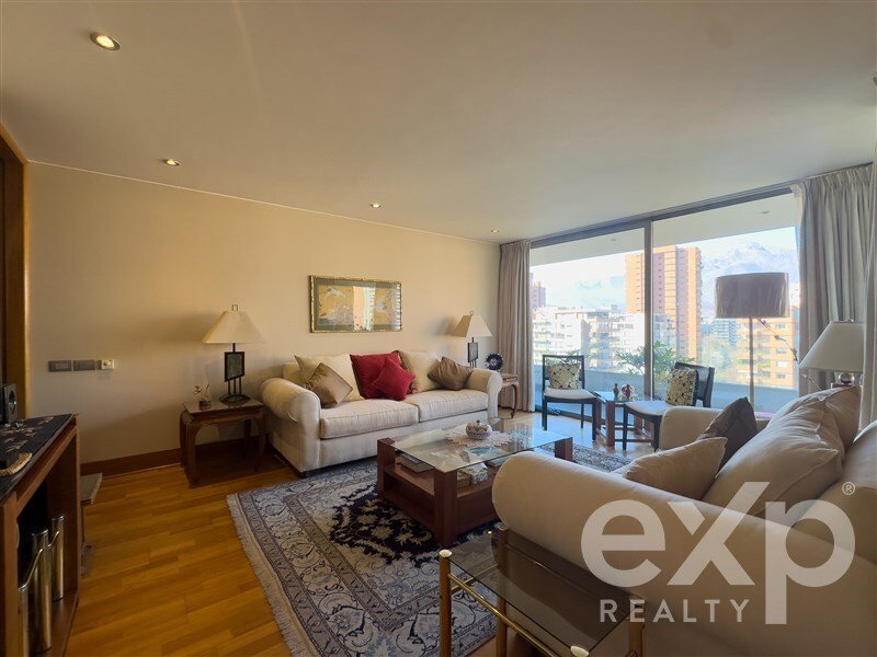 Apartment in Las Condes, Santiago Metropolitan Region, Chile 3 - 18342573