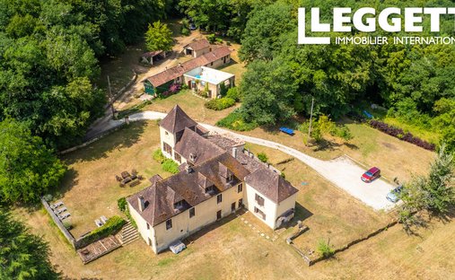 House in Les Eyzies-de-Tayac-Sireuil, Les Eyzies, France 1