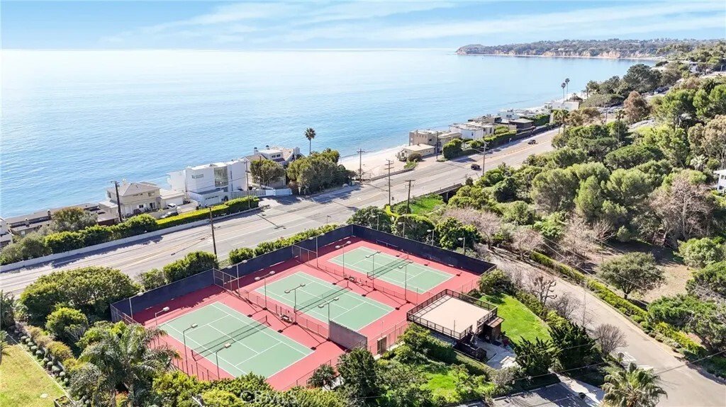 House in Malibu, California, United States 1 - 18345626