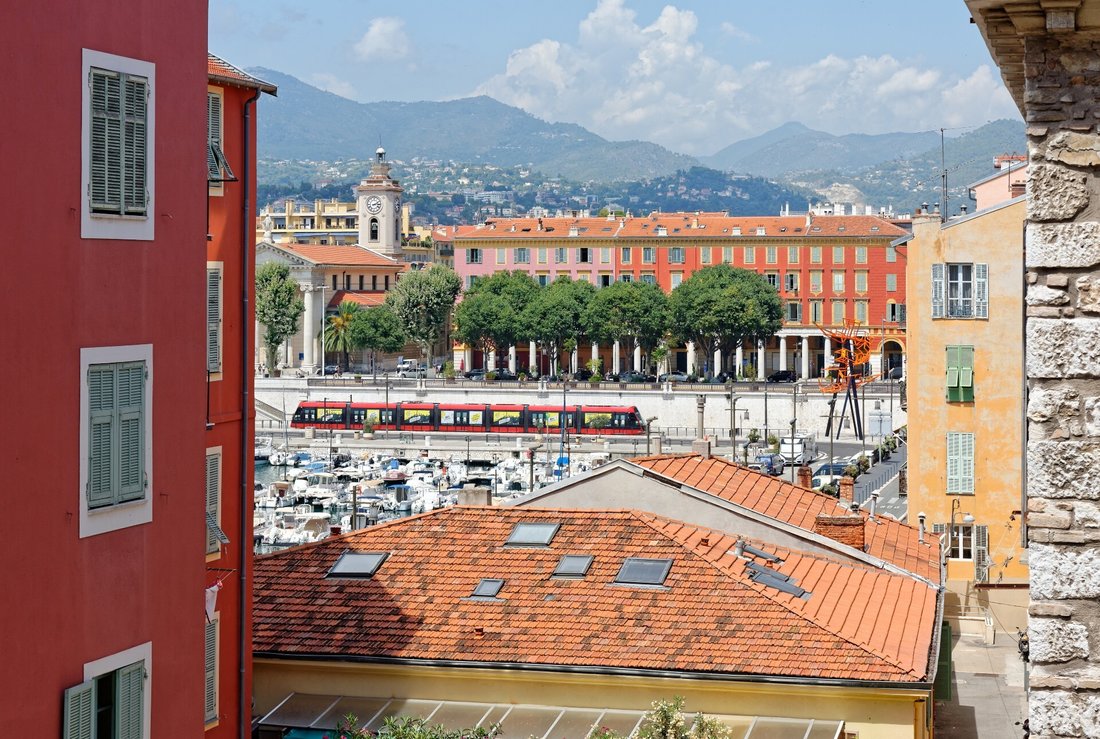 Apartment in Le Port, Nice, France 1 - 18341433
