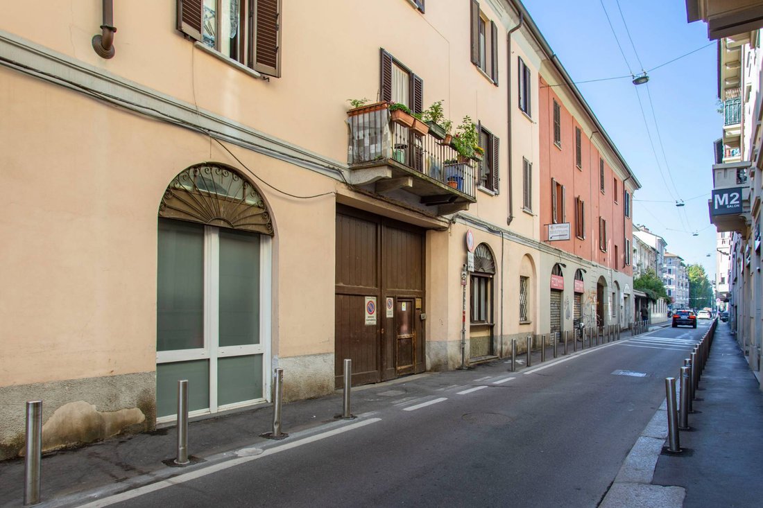 Country House in Cenisio - Sarpi, Milan, Italy 3 - 18341674