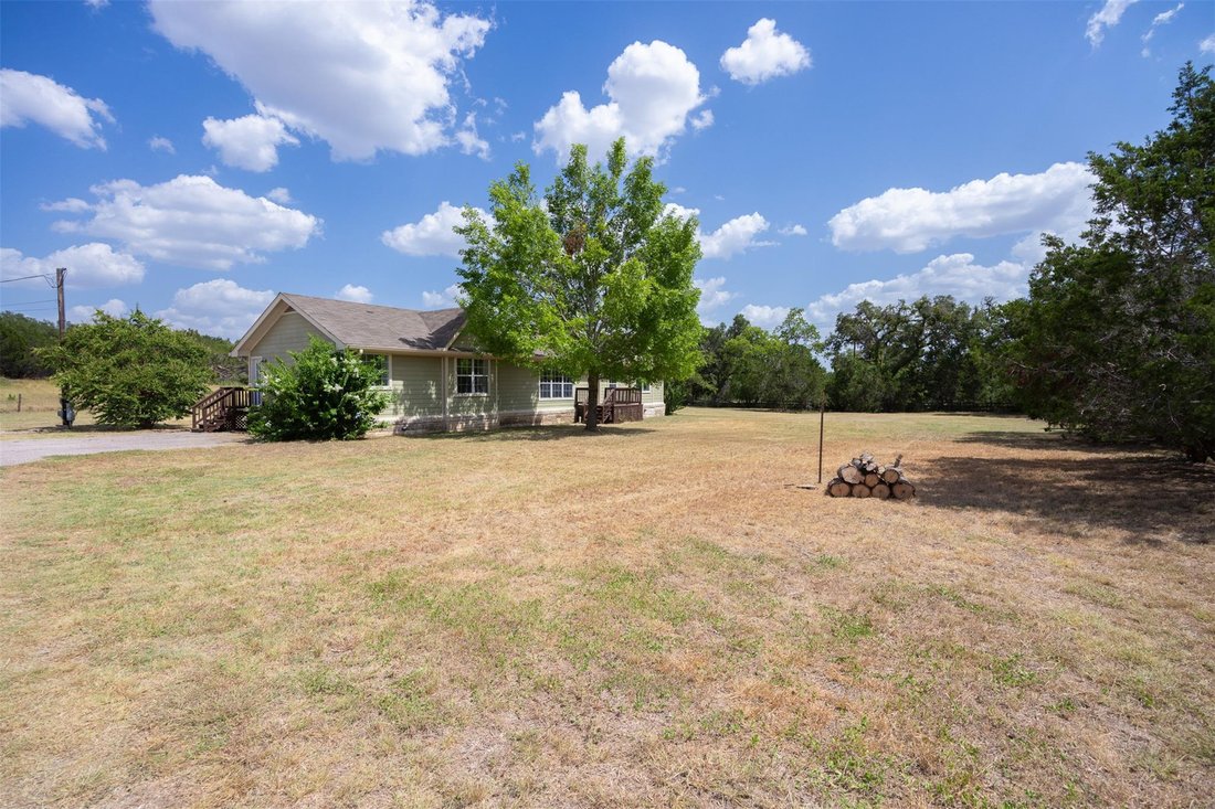 House in Dripping Springs, Texas, United States 3 - 18340521