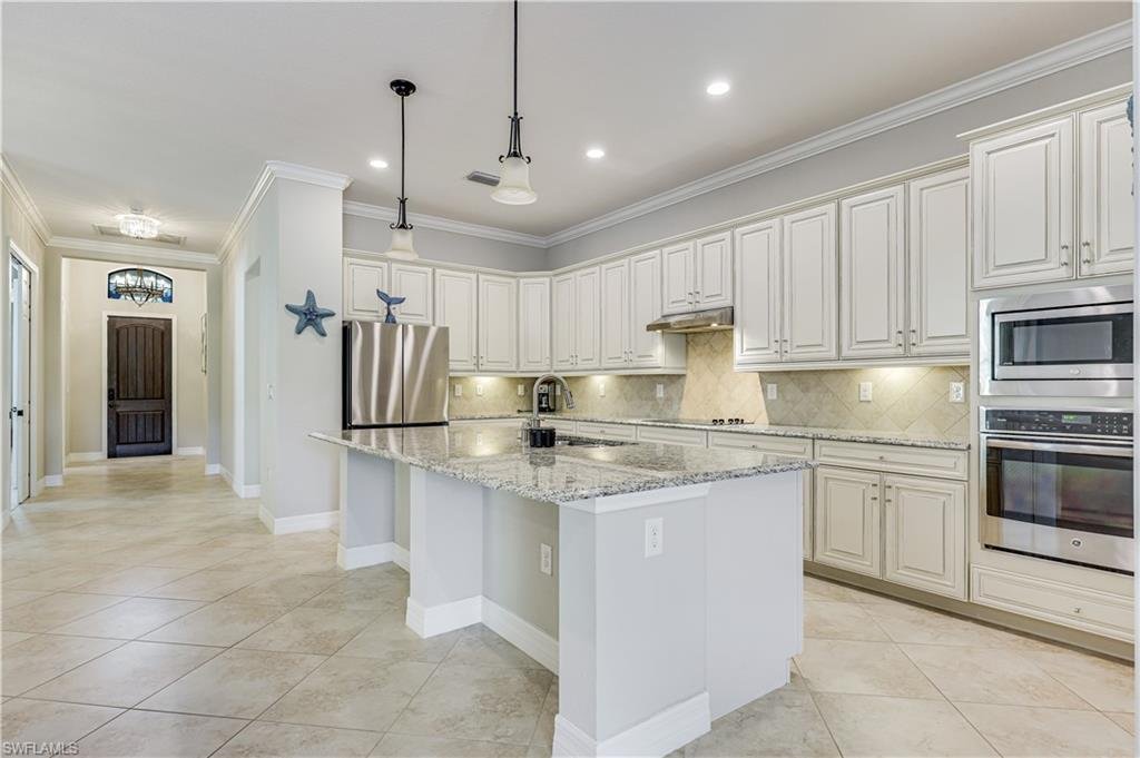 House in Naples, Florida, United States 4 - 18349887