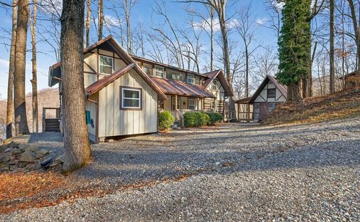House in Topton, North Carolina, United States 1