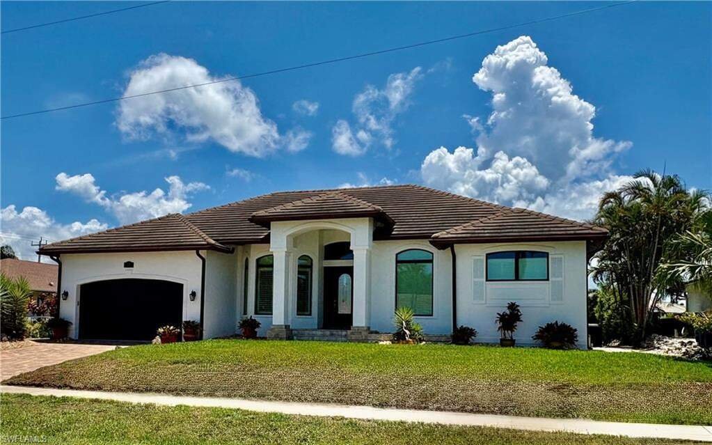 House in Marco Island, Florida, United States 1 - 18341984