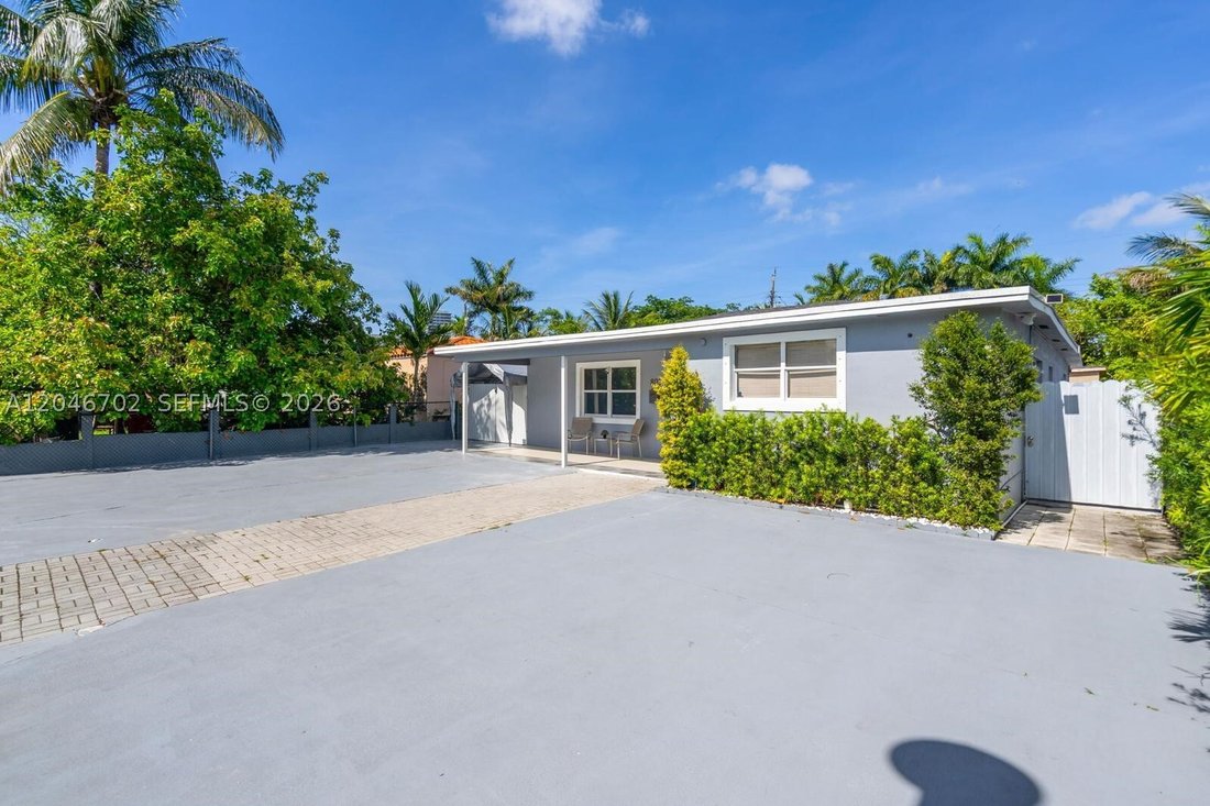 House in Miami, Florida, United States 5 - 18342516