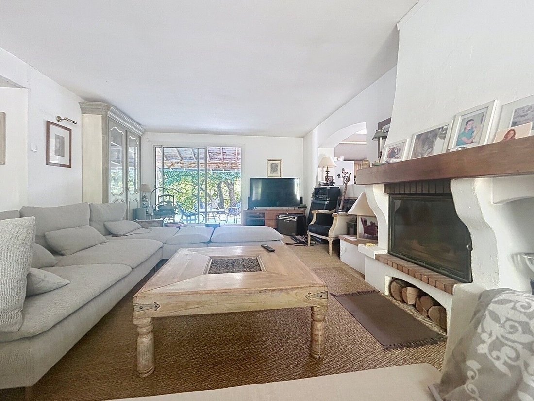 House in Meyrargues, Provence-Alpes-Côte d'Azur, France 3 - 18343076