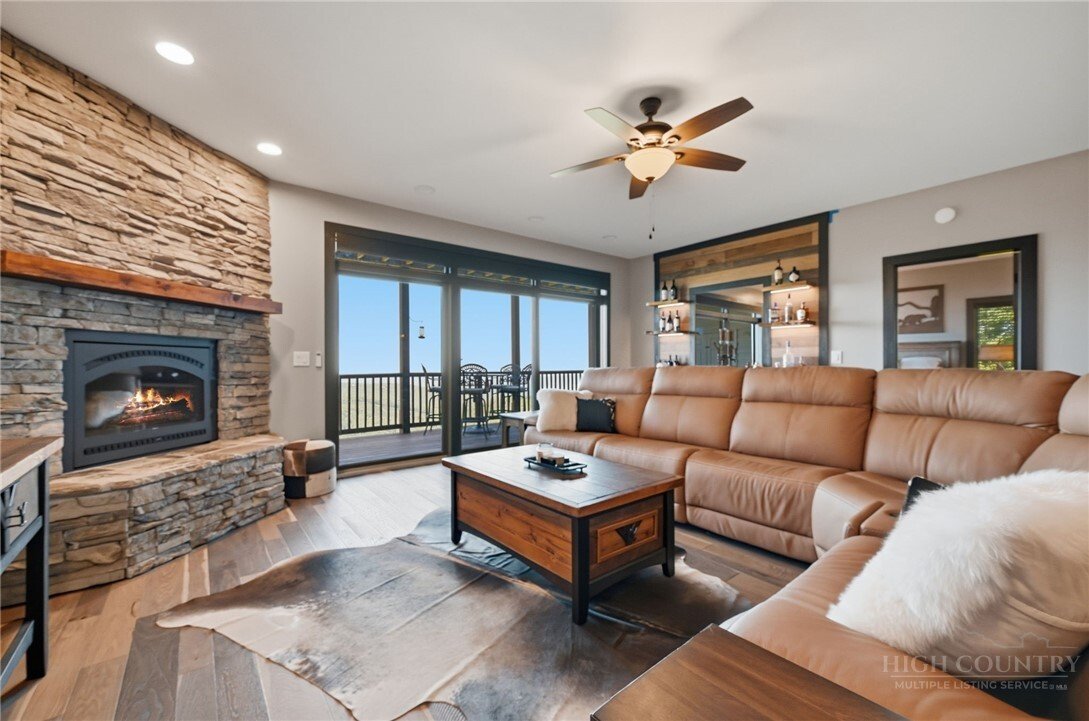 Condo in Banner Elk, North Carolina, United States 1 - 18343856