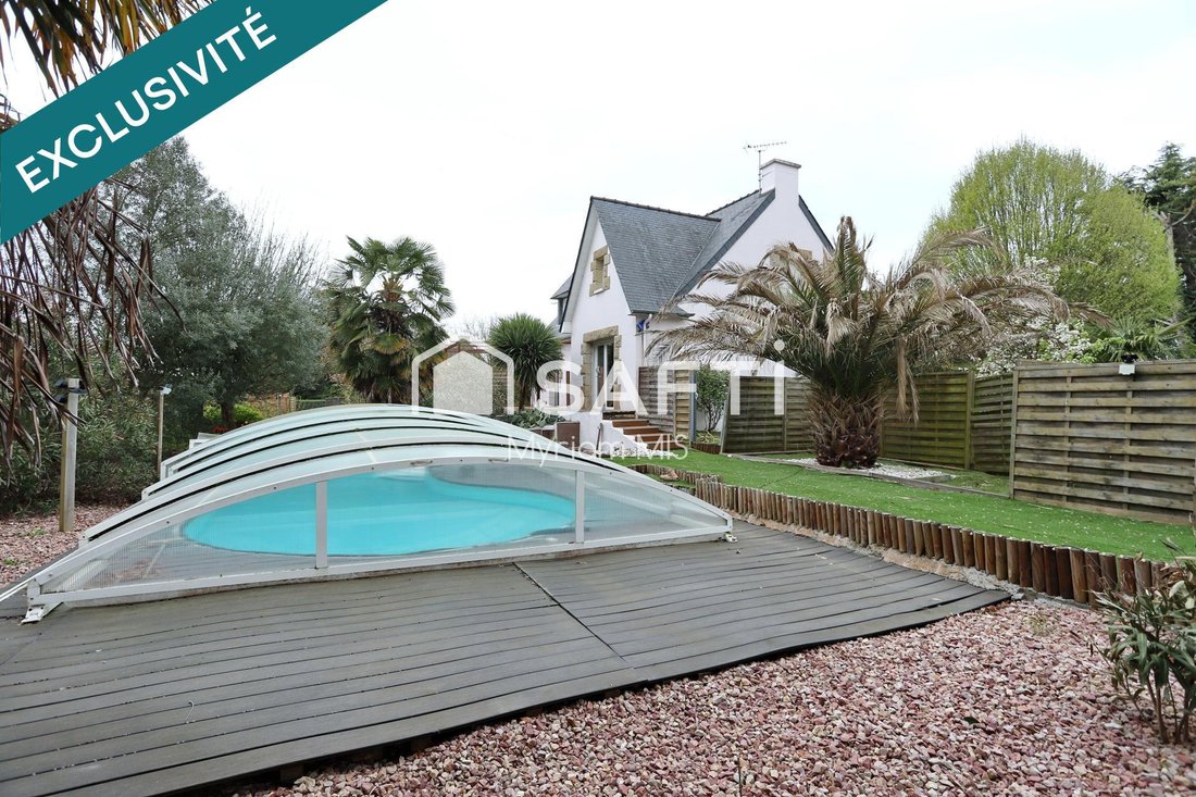 House in Aéroport-Ecarts, Saint-Jacques-de-la-Lande, France 1 - 17332692