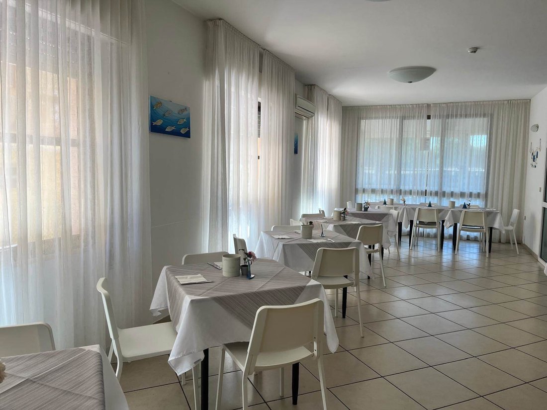 Bellariva - Rivazzurra - Miramare, Rimini, Emilia-Romagna 4 - 18341214