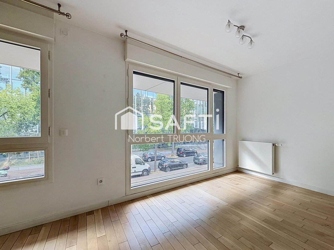 Appartamento a Espaces Jeunes, Issy-les-Moulineaux, Francia 3 - 18343457