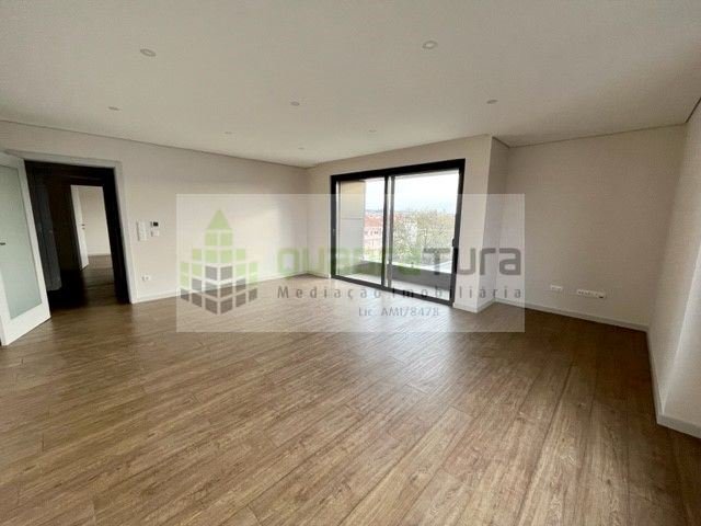 Apartment in Cedofeita, Santo Ildefonso, Se, Miragaia, Sao Nicolau e Vitoria, Porto District, Portugal 1 - 12524554