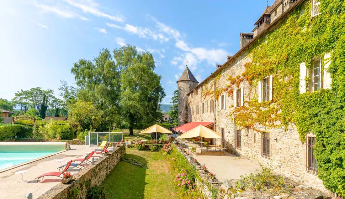 Sciez, Auvergne-Rhône-Alpes, France 2 - 18340021