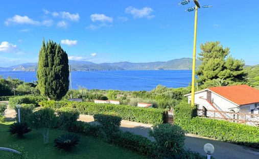 Apartment in Capoliveri, Tuscany, Italy 1