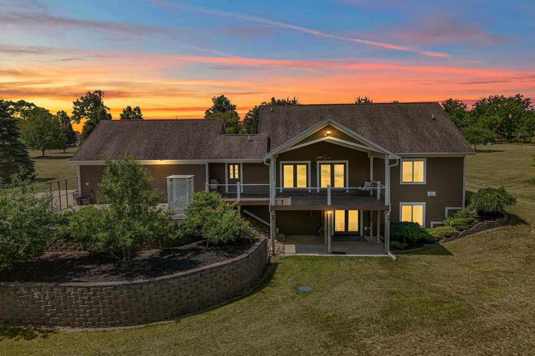 House in Jonesville, Michigan, United States 1 - 18348689