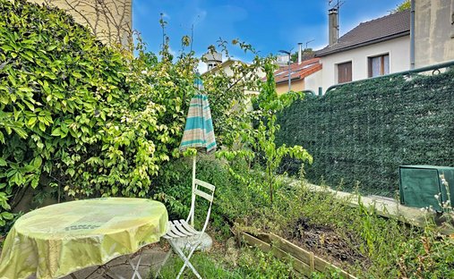 House in Les Lilas, Ile-de-France, France 1