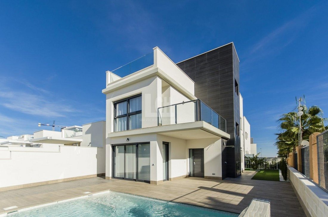 Villa in San Miguel de Salinas, Valencian Community, Spain 1 - 14425626