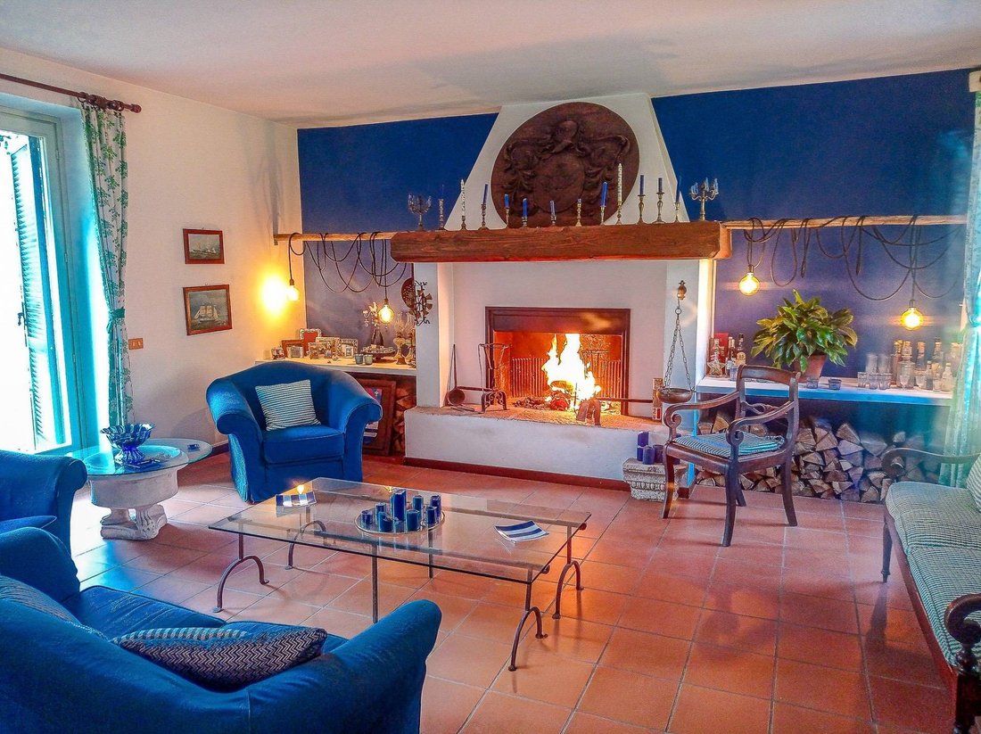 Villa in Osmate, Lombardy, Italy 3 - 18341704