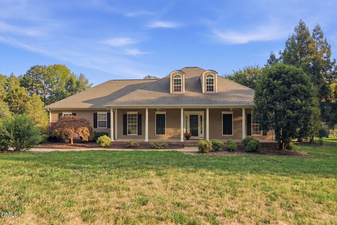 House in Hillsborough, North Carolina, United States 1 - 18345493