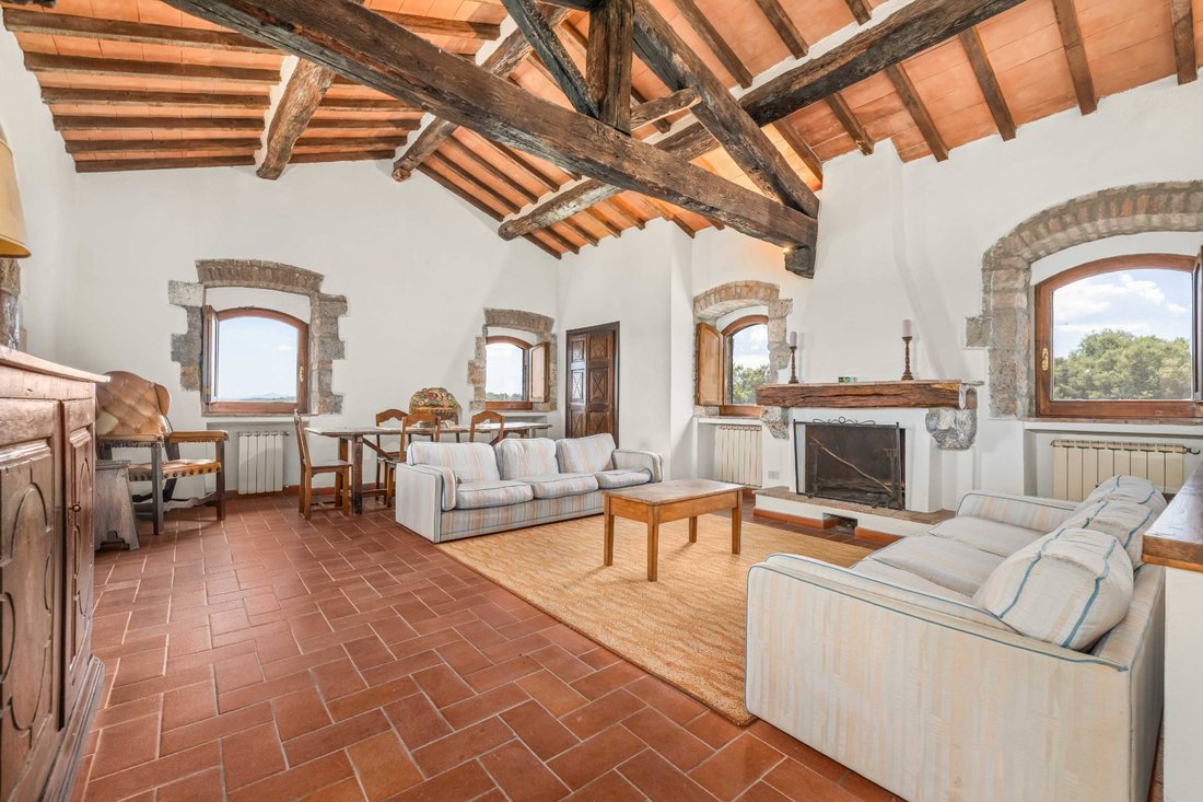 Country House in Sovicille, Tuscany, Italy 1 - 18341664