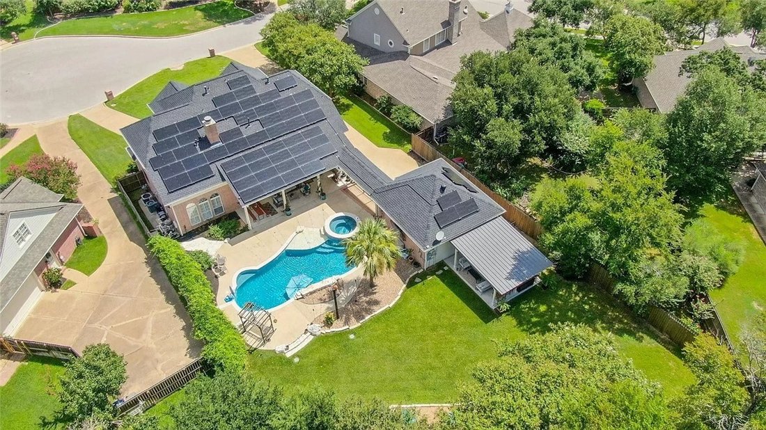 House in College Station, Texas, United States 3 - 18345557