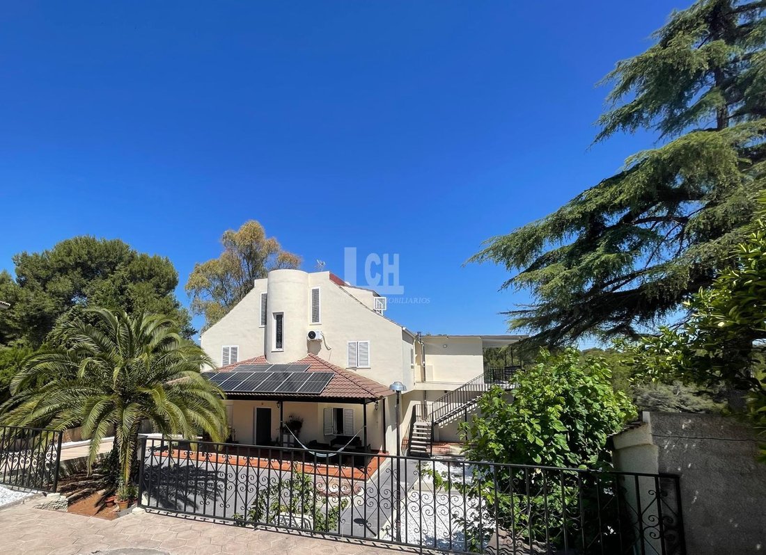 House in Torrent, Valencian Community, Spain 2 - 17988002