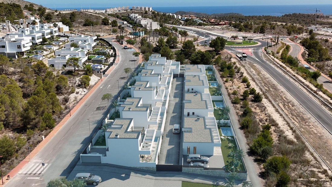 Villa in Finestrat, Valencian Community, Spain 3 - 14585685