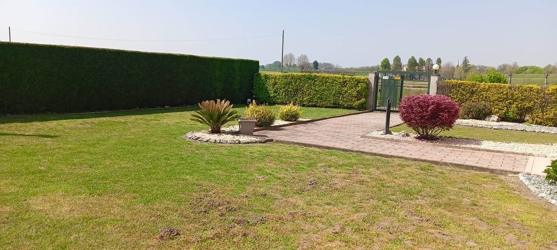 Villa in Albaredo d'Adige, Veneto, Italy 4 - 18341182