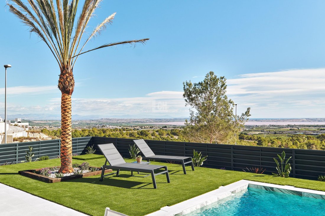 Villa in San Miguel de Salinas, Valencian Community, Spain 5 - 14425901