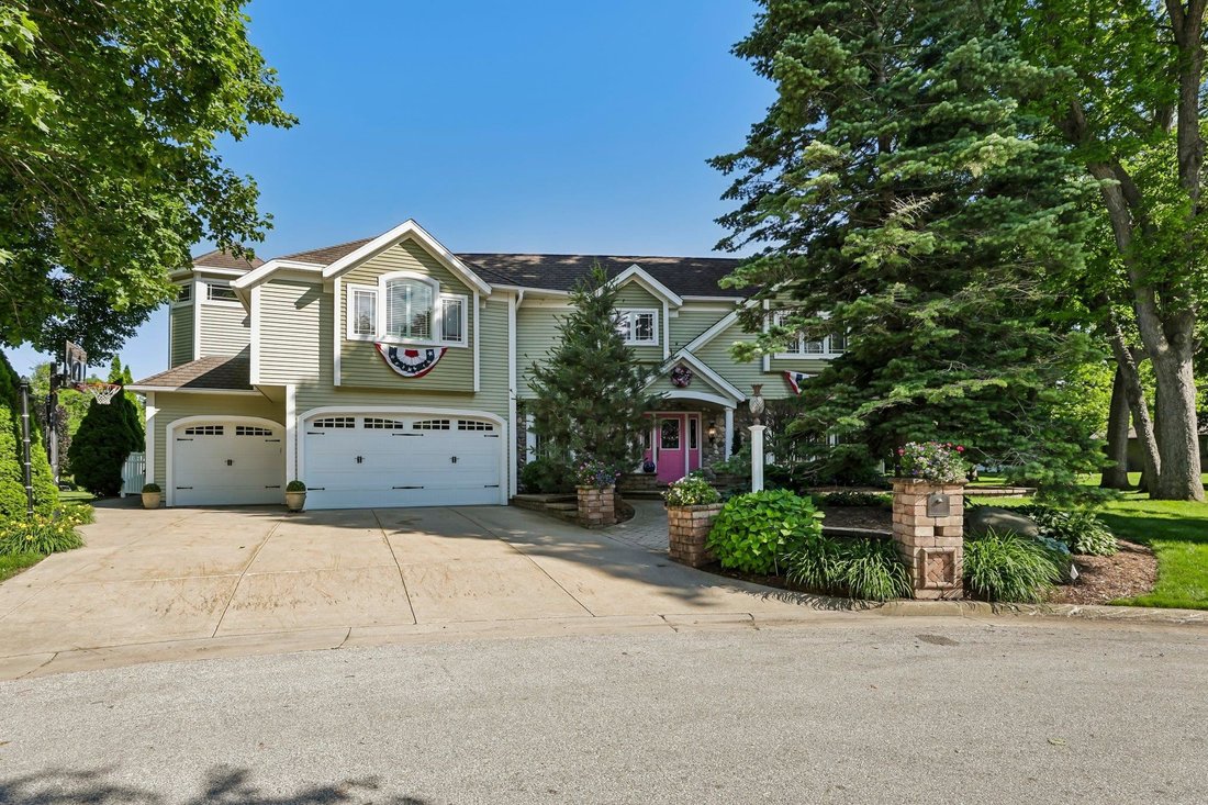 House in Jefferson, Wisconsin, United States 3 - 18349091