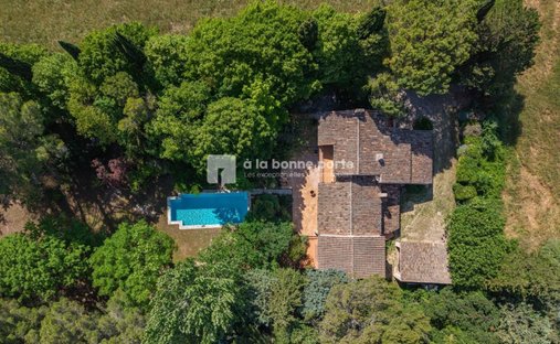Villa in Plateau de Puyricard-La Trévaresse, Aix-en-Provence, France 1