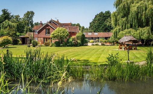 Casa a Pyrford Green, Woking, Inghilterra 1