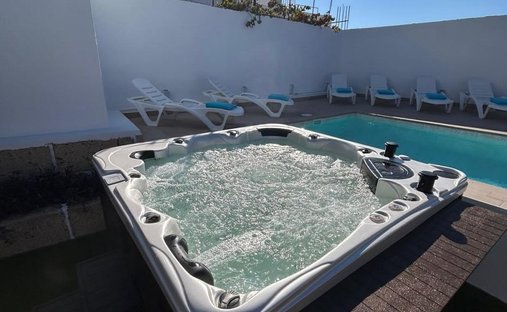 House in San Miguel de Abona, Canary Islands, Spain 1