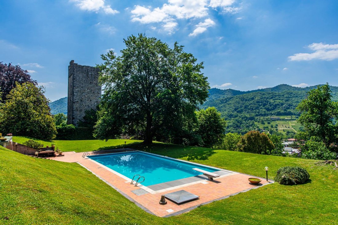 Villa in Cisano Bergamasco, Lombardy, Italy 3 - 18341755